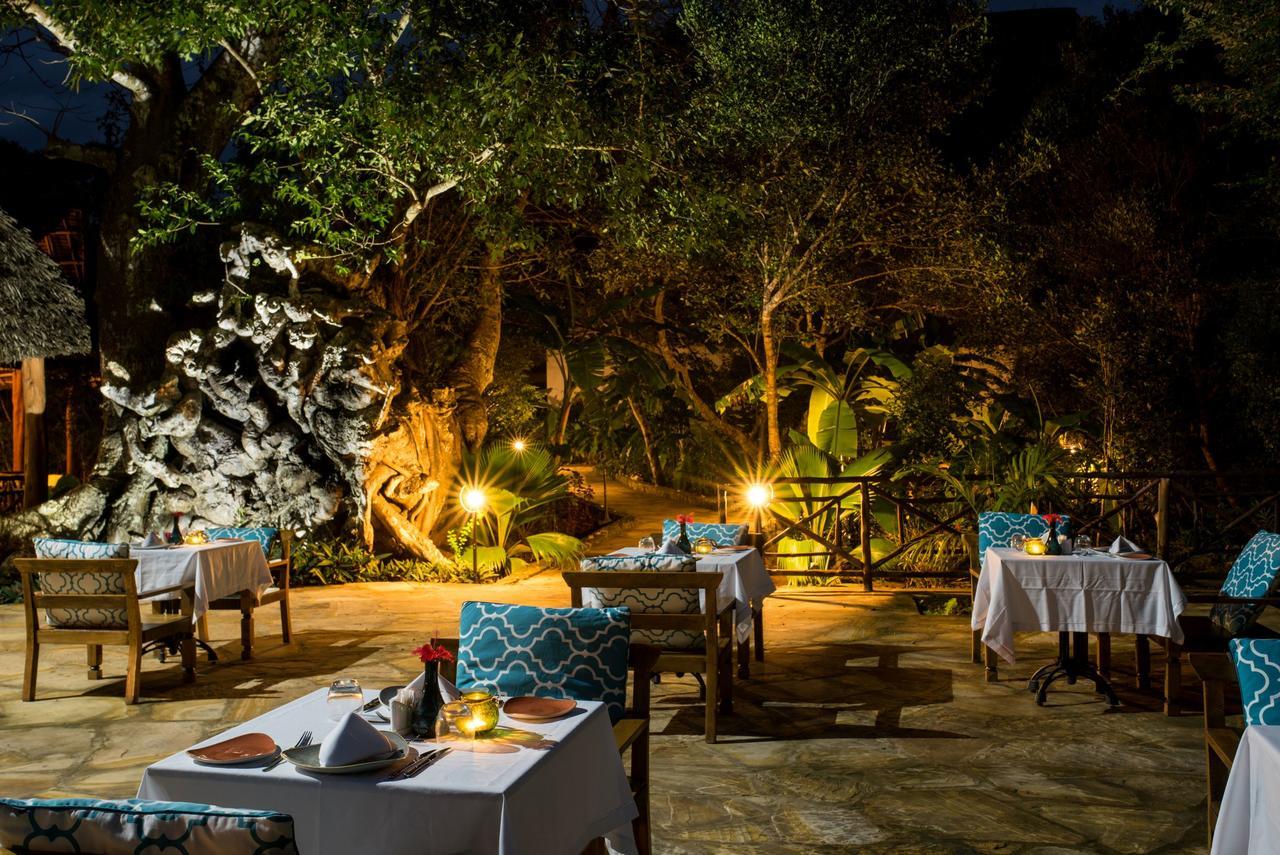 Tikitam Palms Boutique Hotel Pongwe Exterior photo