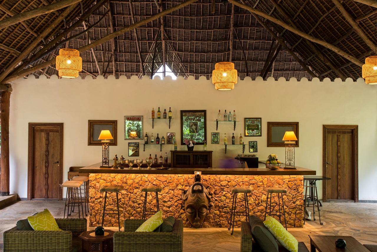 Tikitam Palms Boutique Hotel Pongwe Exterior photo