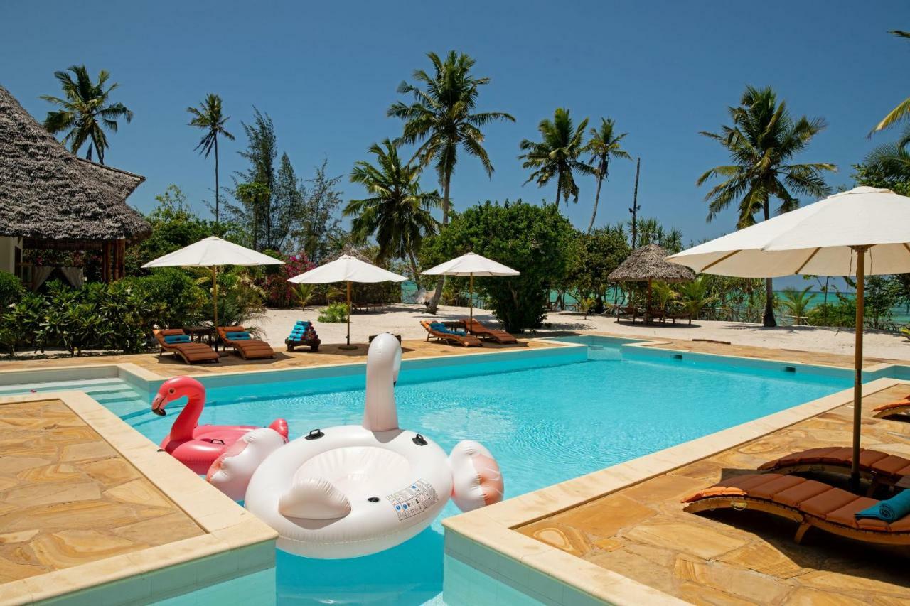 Tikitam Palms Boutique Hotel Pongwe Exterior photo